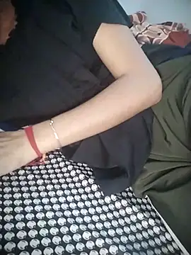 Sexey-Puja online show from 09-30-25, 04:34