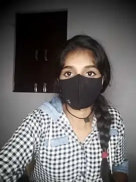 Sexey-Puja online show from 10-17-25, 05:59