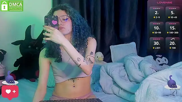 Bluedarkelf888 online show from 10-29-25, 11:50