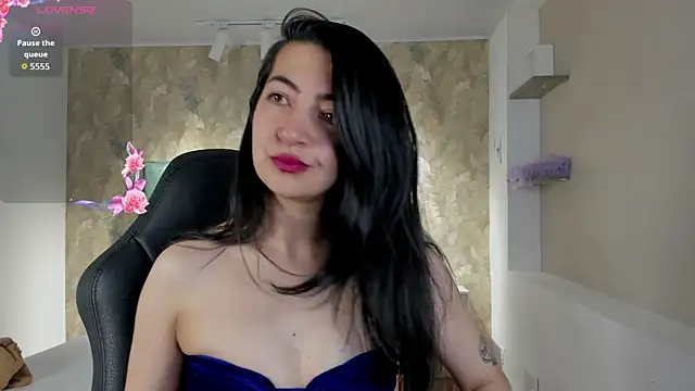 Saya Amaretto1 online show from 11-18-25, 10:47