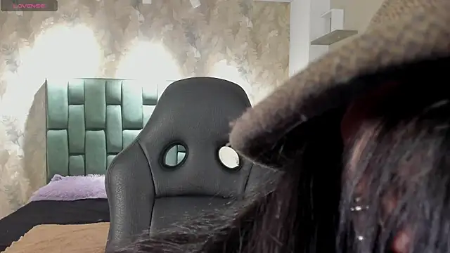 Saya Amaretto1 online show from 01-07-26, 12:35