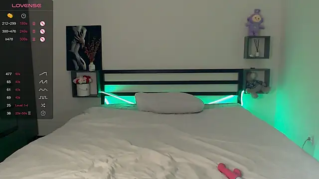 Snapshot of babywin77 chatting on 12-01-25, 08:03 babywin77 online show from 12-01-25, 08:03