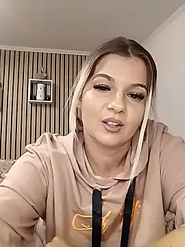 Mayaaaaaa  online show from 11-06-25, 07:20