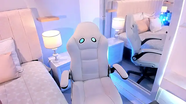 manyaa  online show from 02-12-26, 07:42