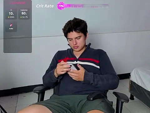 Snapshot of invincible200 chatting on 10-26-25, 02:01 invincible200 online show from 10-26-25, 02:01