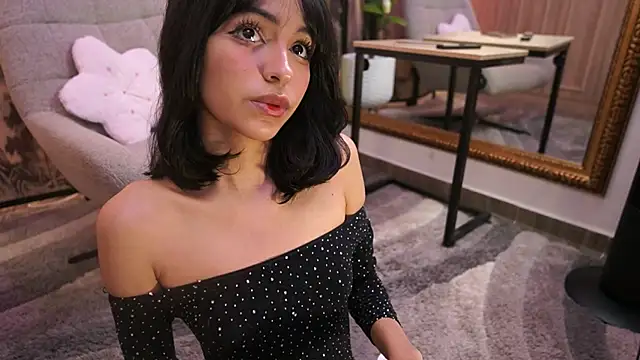 NamiKimura online show from 11-27-25, 07:16