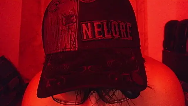 Snapshot of Jhoan_Andrea chatting on 11-12-25, 06:25 Jhoan Andrea online show from 11-12-25, 06:25