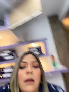 isabella horney  online show from 03-19-26, 01:26