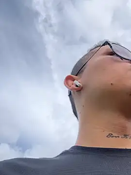 Kurtxxx22 online show from 04-09-26, 09:31