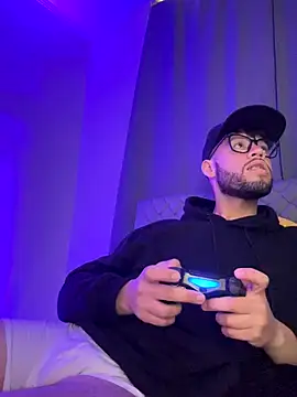 Snapshot of stalinhernandez chatting on 11-01-25, 07:38 stalinhernandez online show from 11-01-25, 07:38