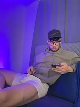 Snapshot of stalinhernandez chatting on 11-03-25, 05:25 stalinhernandez online show from 11-03-25, 05:25