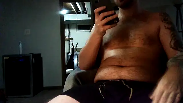 WyattL96 online show from 07-27-26, 07:15