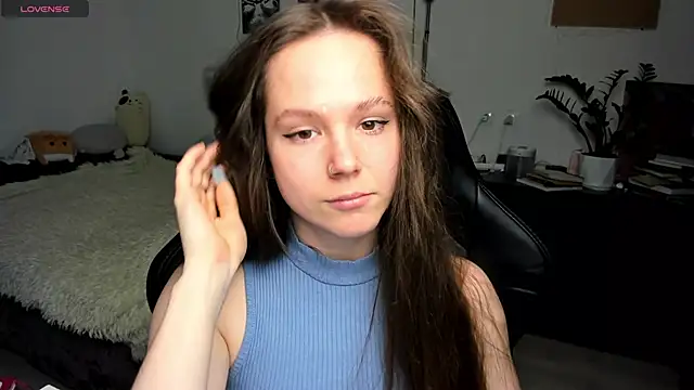 cute little ass online show from 05-05-26, 03:09