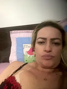 Alerquinasc online show from 11-24-25, 06:02