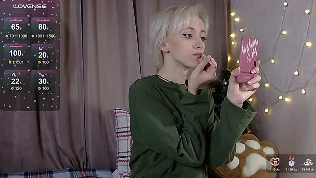 NextVibe  online show from 12-22-25, 06:27