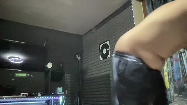 kashume- online show from 04-27-26, 11:03