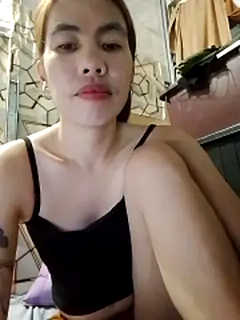 Snapshot of Deliciousgirl14 chatting on 04-23-26, 08:24 Deliciousgirl14 online show from 04-23-26, 08:24