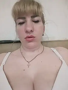 Snapshot of babyjessi chatting on 06-20-26, 08:33 babyjessi online show from 06-20-26, 08:33
