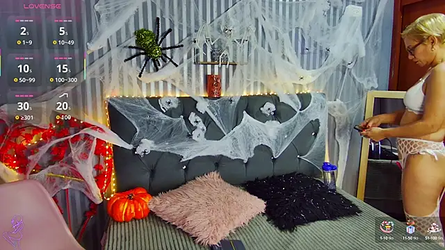 geminis milf online show from 10-28-25, 06:54