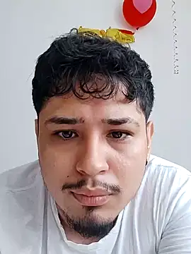 Snapshot of LordValdomero-00 chatting on 11-21-25, 03:11 LordValdomero-00 online show from 11-21-25, 03:11