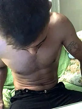 Snapshot of Villena_jm91 chatting on 10-02-25, 01:23 Villena jm91 online show from 10-02-25, 01:23