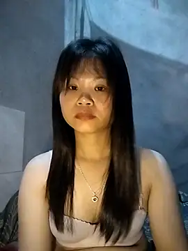 LinhNa999 online show from 03-26-26, 12:44