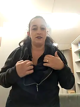 monella821 online show from 11-26-25, 04:19