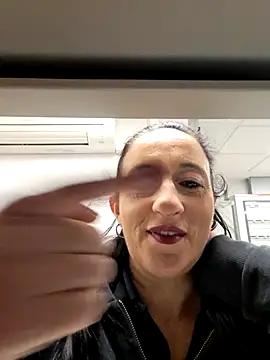 monella821 online show from 12-05-25, 05:20