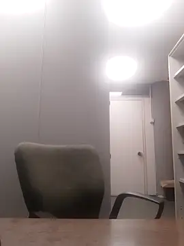 monella821 online show from 12-17-25, 04:02