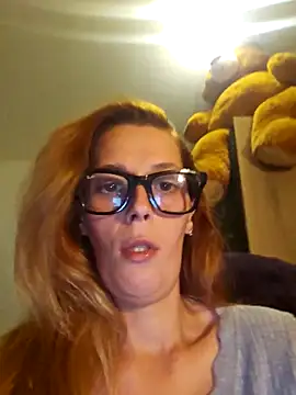 Snapshot of Mila_Luciphya chatting on 11-27-25, 09:17 Mila Luciphya online show from 11-27-25, 09:17