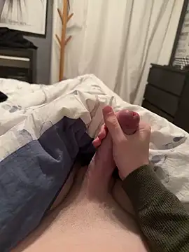 Snapshot of Eternelfrisson chatting on 02-17-26, 06:03 Eternelfrisson online show from 02-17-26, 06:03