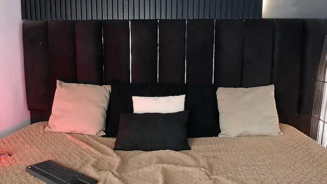 Dominic ghost online show from 09-26-25, 12:03