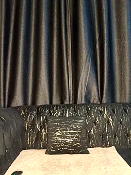 TinaFavourite online show from 03-15-26, 06:47