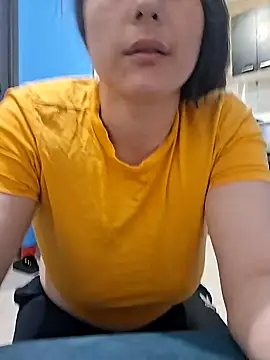 Snapshot of vaneza1999 chatting on 09-20-25, 01:28 vaneza1999 online show from 09-20-25, 01:28