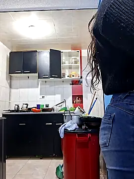 Snapshot of vaneza1999 chatting on 09-26-25, 05:06 vaneza1999 online show from 09-26-25, 05:06