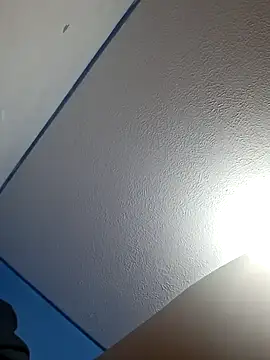 Snapshot of vaneza1999 chatting on 10-12-25, 06:07 vaneza1999 online show from 10-12-25, 06:07