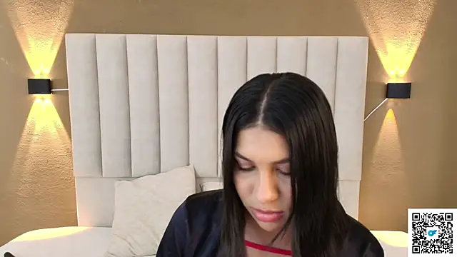 Snapshot of goddess_saori_ chatting on 10-08-25, 09:34 goddess saori  online show from 10-08-25, 09:34