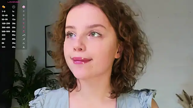 Snapshot of GabiMeshuggah chatting on 02-18-26, 09:11 GabiMeshuggah online show from 02-18-26, 09:11