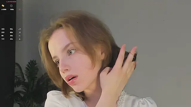 Snapshot of GabiMeshuggah chatting on 02-21-26, 09:27 GabiMeshuggah online show from 02-21-26, 09:27