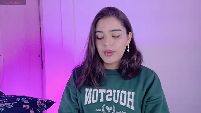 Snapshot of lizzywindsor chatting on 03-02-26, 12:45 lizzywindsor online show from 03-02-26, 12:45