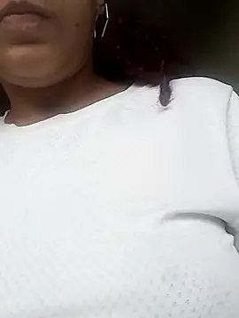 Daila Lucia online show from 10-12-25, 01:21