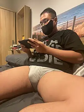 kristan   online show from 11-02-25, 07:11