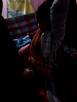 Snapshot of Sonabhabhi96 chatting on 12-05-25, 03:20 Sonabhabhi96 online show from 12-05-25, 03:20