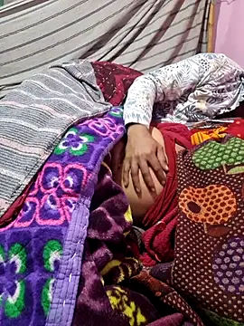 Snapshot of Sonabhabhi96 chatting on 01-09-26, 03:59 Sonabhabhi96 online show from 01-09-26, 03:59