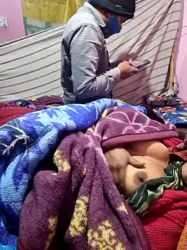 Snapshot of Sonabhabhi96 chatting on 01-13-26, 03:50 Sonabhabhi96 online show from 01-13-26, 03:50