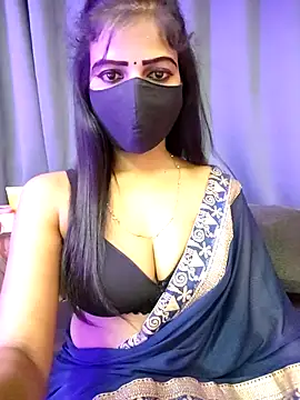 Snapshot of Misss-julli chatting on 03-30-26, 01:23 Misss-julli online show from 03-30-26, 01:23