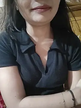 Snapshot of Vaani_Actress chatting on 07-23-26, 02:48 Vaani Actress online show from 07-23-26, 02:48