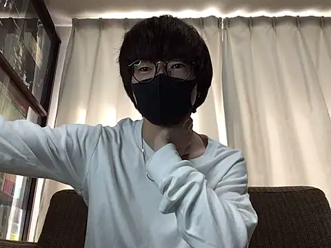 Snapshot of telumiya chatting on 10-28-25, 04:05 telumiya online show from 10-28-25, 04:05