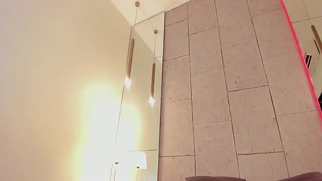 EllyMiller online show from 11-19-25, 03:17