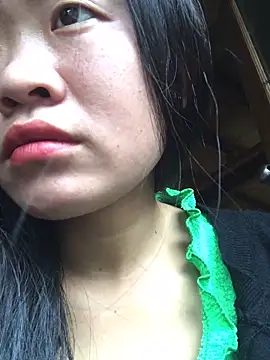 Snapshot of Ranna2 chatting on 11-11-25, 03:06 Ranna2 online show from 11-11-25, 03:06